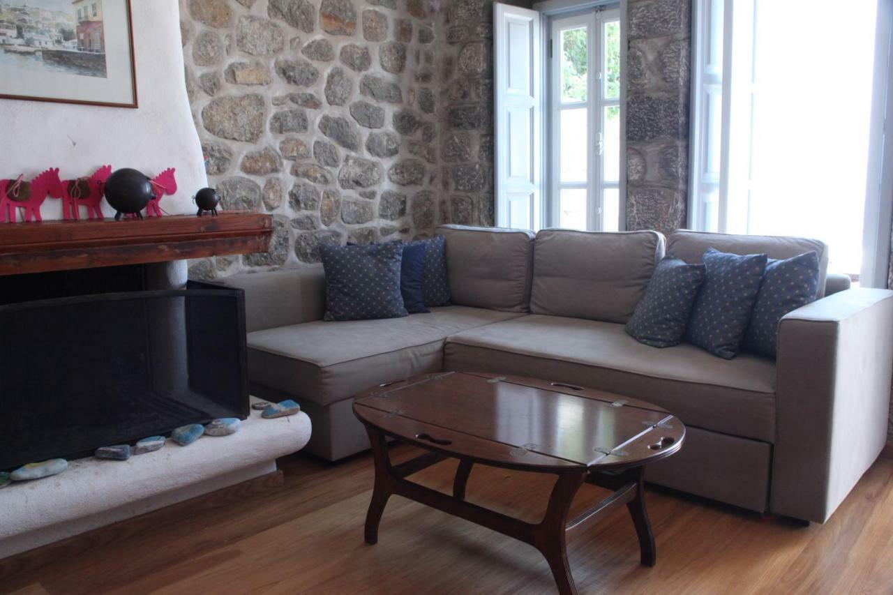 Alkioni Stone House Villa Đảo Hydra Ngoại thất bức ảnh