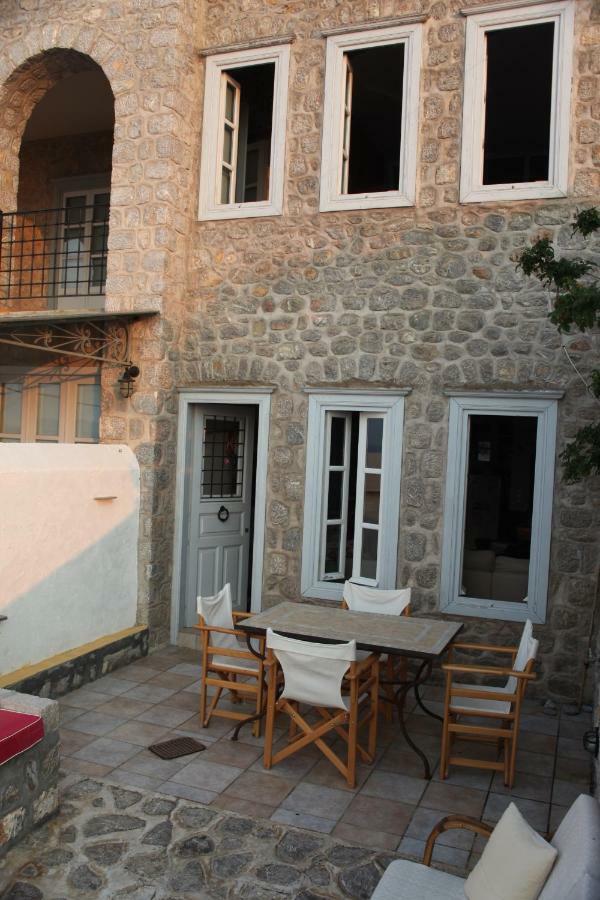 Alkioni Stone House Villa Đảo Hydra Ngoại thất bức ảnh